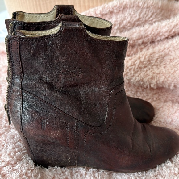Frye Carson Wedge Bootie - Picture 8 of 13
